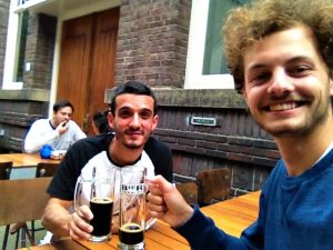 Cerveza en Amsterdam con Jasper
