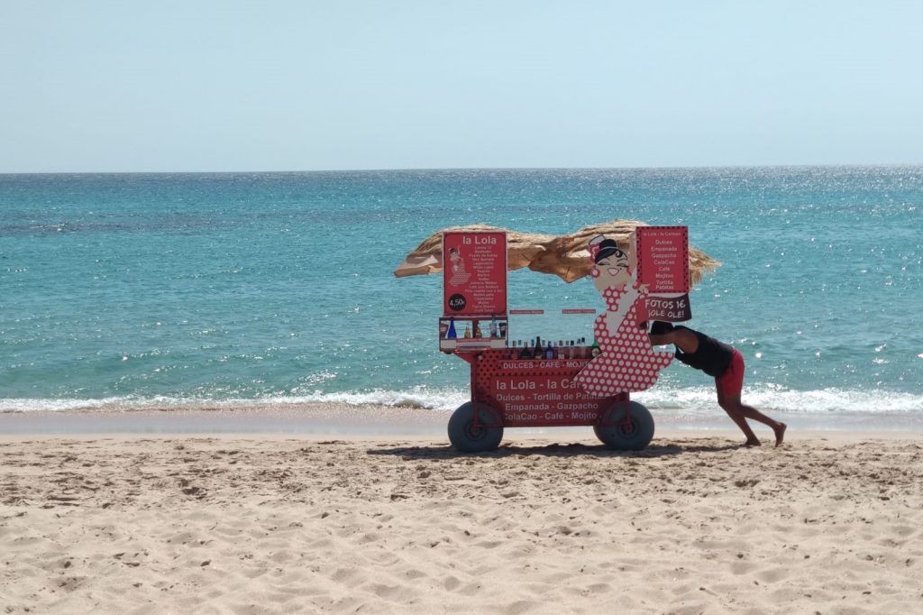 Playa de los Alemanes Cádiz - 7 imprescindibles que hacer en Cádiz provincia
