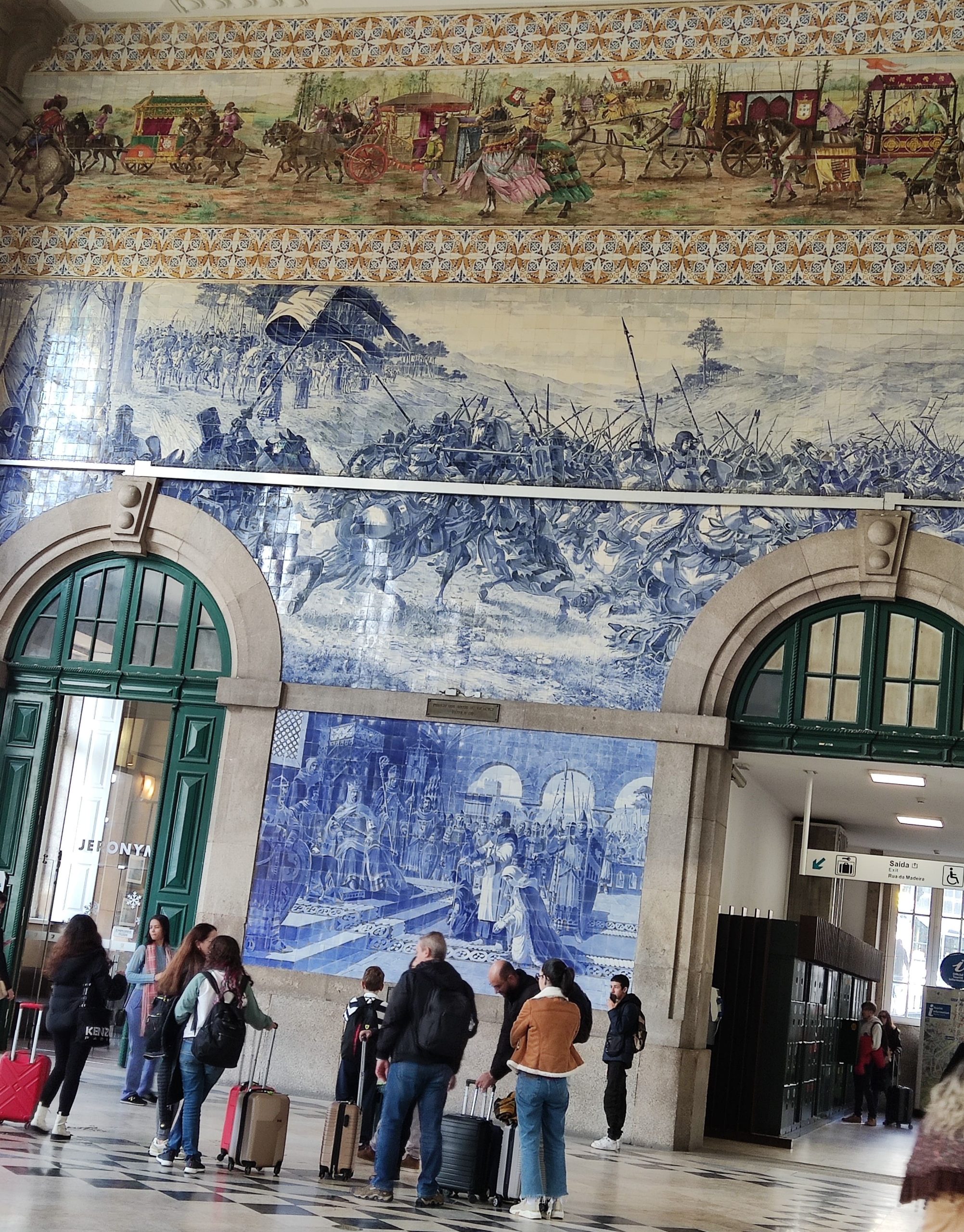 Qué ver y hacer en Oporto - Estación de San Bento
