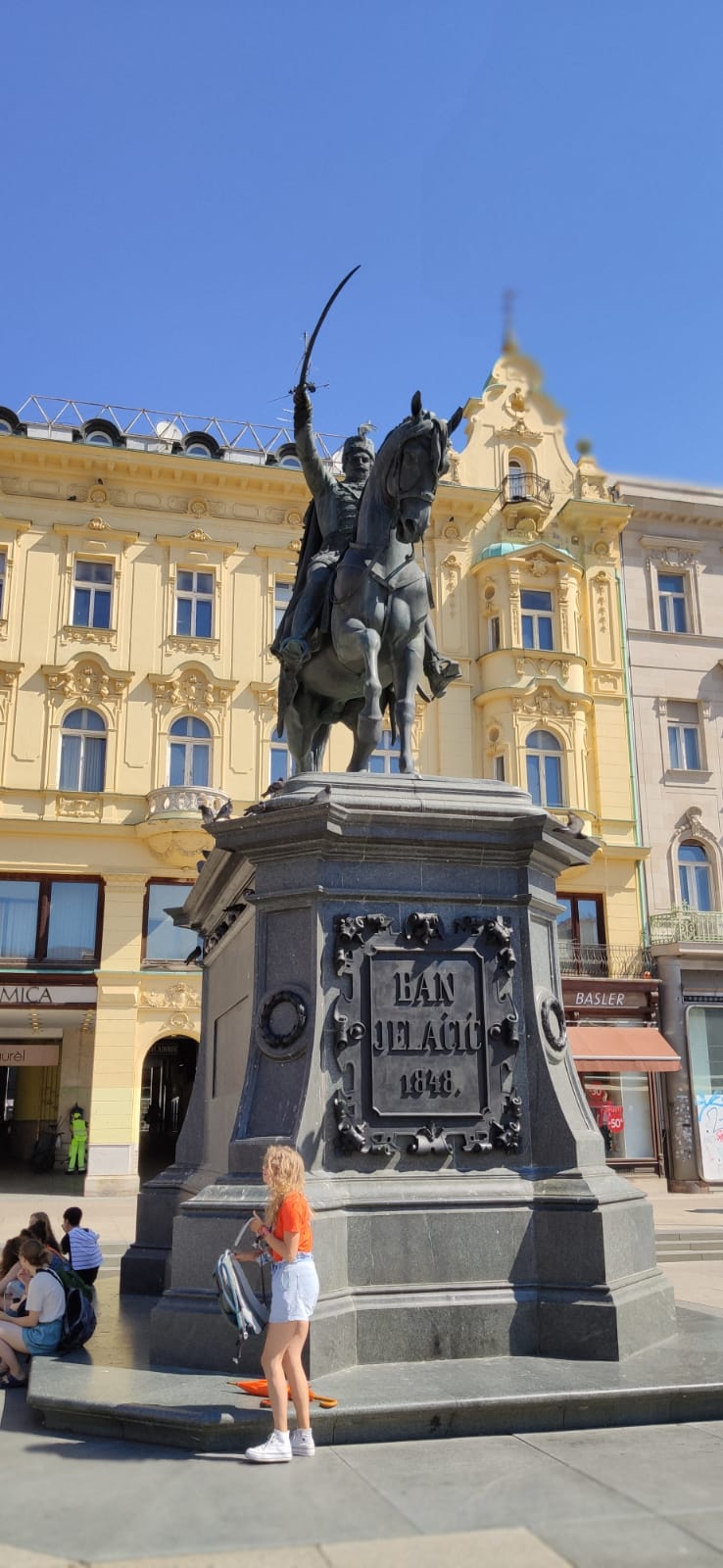 Plaza Ban Jelačić - Qué ver y hacer en Zagreb